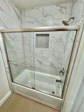 600 E Garfield Ave, Unit Unit 19 in Glendale, CA - Foto de edificio - Building Photo