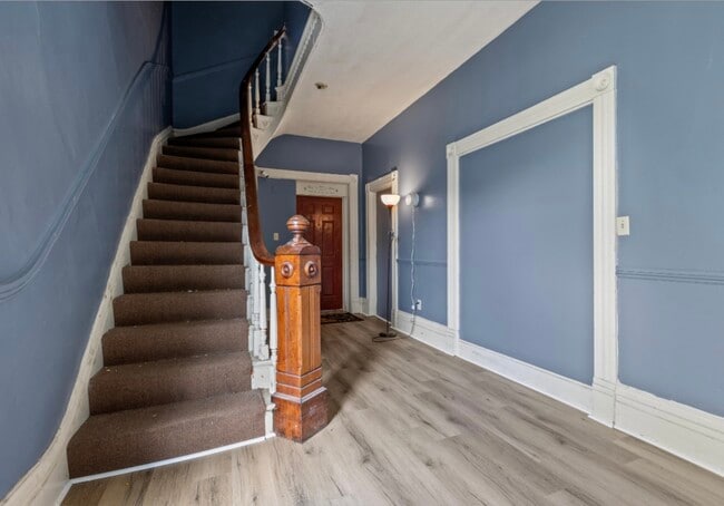 127 S Highland St, Unit 2 in Winchester, KY - Building Photo - Building Photo