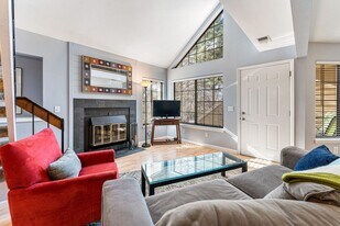 4705 Spine Rd in Boulder, CO - Building Photo