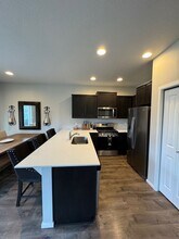 61585 SE Lorenzo Dr in Bend, OR - Building Photo - Building Photo