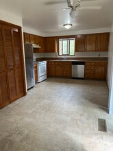2159 Nomad Ct SE in Salem, OR - Building Photo - Building Photo