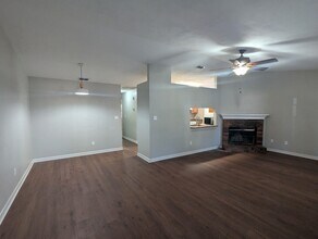 202 Whetherbine Way W in Tallahassee, FL - Building Photo - Building Photo