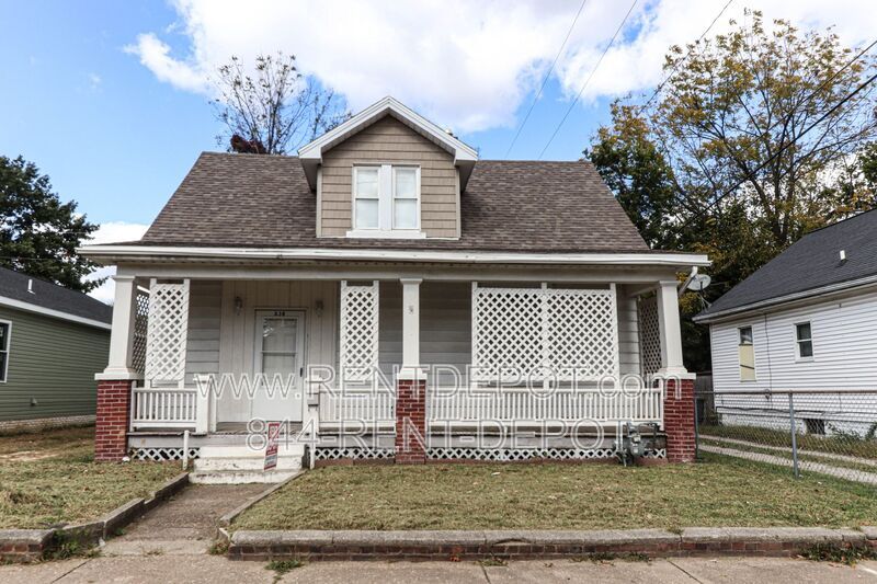 838 Madison Ave in Evansville, IN - Building Photo