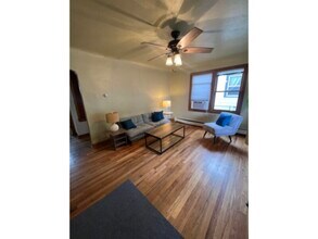 4454 S Logan St in Englewood, CO - Building Photo - Building Photo