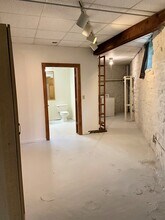 400 19th Ave S, Unit Large Studio Apt in Bsmt in Minneapolis, MN - Foto de edificio - Building Photo