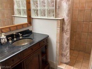 203 Esther St in Naples, FL - Building Photo - Building Photo