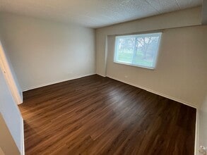 Lakeview Terrace Apartments in Lake Villa, IL - Building Photo - Building Photo