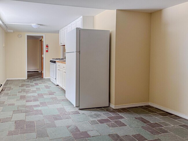 1022 US-4 in Rutland, VT - Building Photo - Building Photo