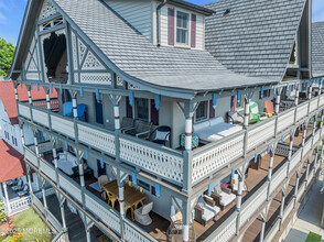 5 Surf Ave in Ocean Grove, NJ - Foto de edificio - Building Photo