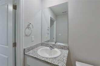 8627 SW 43rd Ter in Ocala, FL - Building Photo - Building Photo