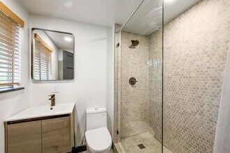 1711 Brentwood St in Austin, TX - Building Photo - Building Photo