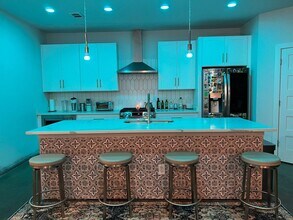 1339 Hendricks Ave in Dallas, TX - Building Photo - Building Photo