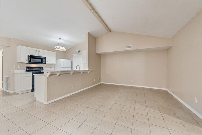 9536 Gonzales Dr in Dallas, TX - Building Photo - Building Photo