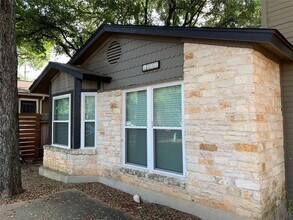 9507 Nightjar Dr in Austin, TX - Building Photo - Building Photo