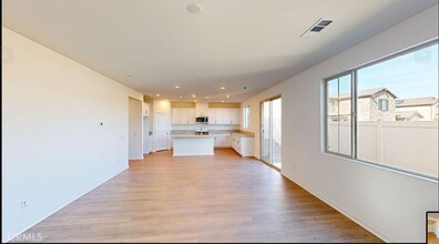 2206 Yuzu St in Corona, CA - Building Photo - Building Photo