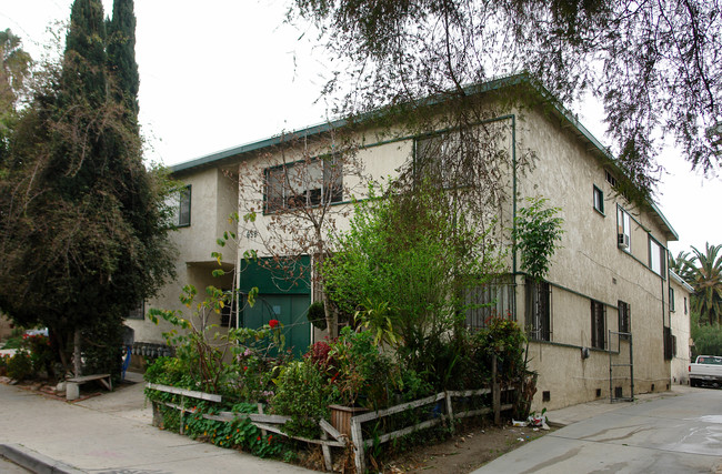 639 N Heliotrope Dr in Los Angeles, CA - Building Photo - Building Photo