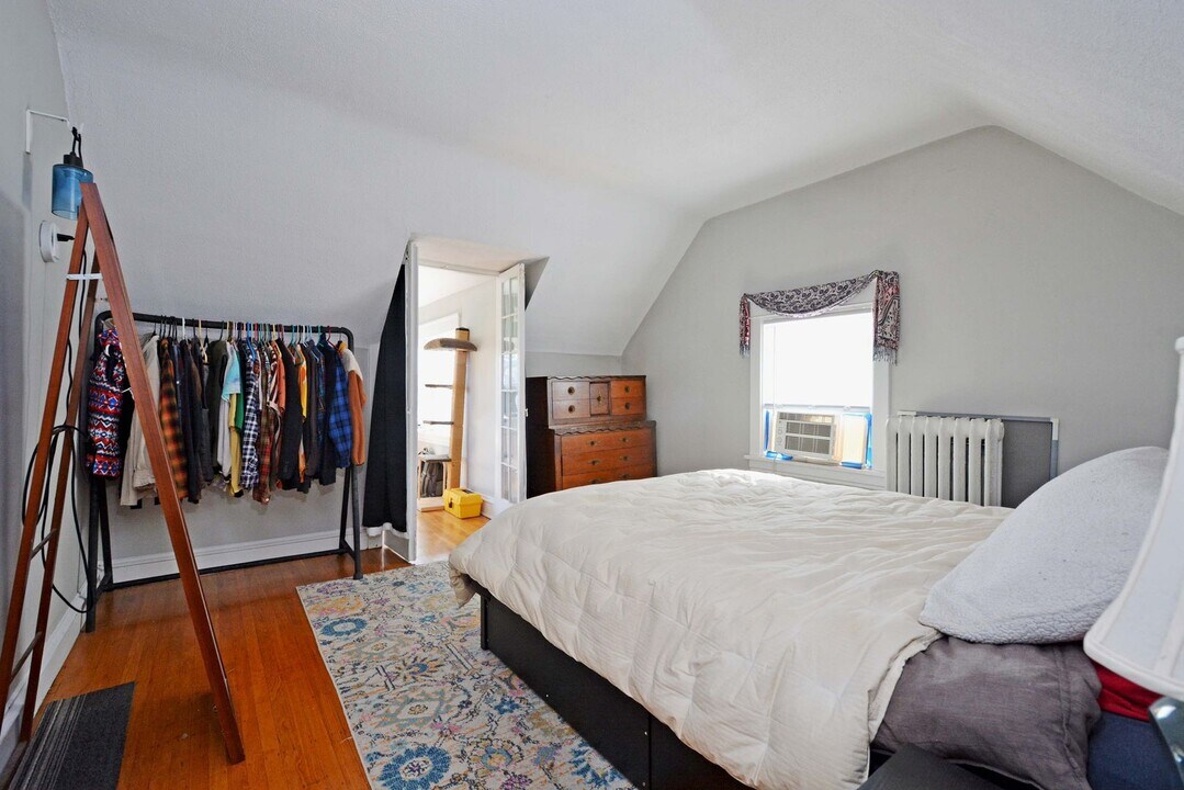 1920 1st Ave S in Minneapolis, MN - Building Photo