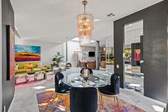 1317 E Amado Rd in Palm Springs, CA - Building Photo - Building Photo
