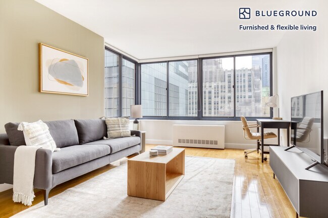 235 W 48th St