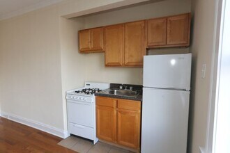 4551 N Damen Ave in Chicago, IL - Building Photo - Building Photo