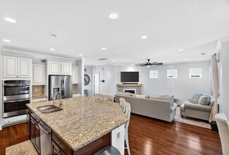 9707 Cutleaf Dr in Ladson, SC - Building Photo - Building Photo