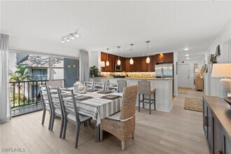 16442 Timberlakes Dr in Ft. Myers, FL - Building Photo - Building Photo