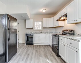 500 N Mathilda St in Pittsburgh, PA - Building Photo - Building Photo