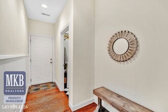 7621 Nandina Dr in Roanoke, VA - Building Photo - Building Photo