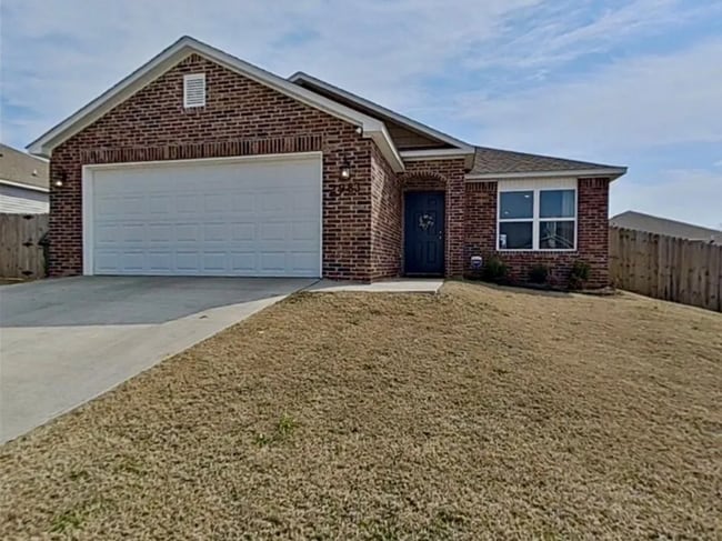 2983 W Azurite St in Fayetteville, AR - Building Photo - Building Photo