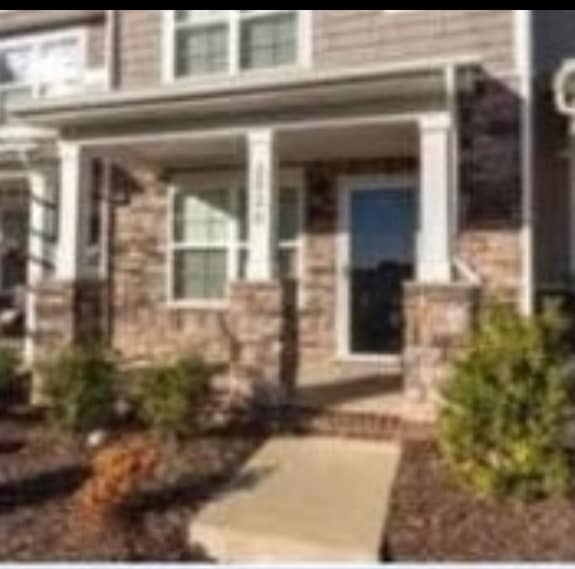 2026 Hickory Brook Dr in Hermitage, TN - Building Photo