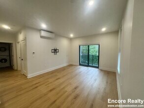 69 Bailey St in Boston, MA - Building Photo - Building Photo