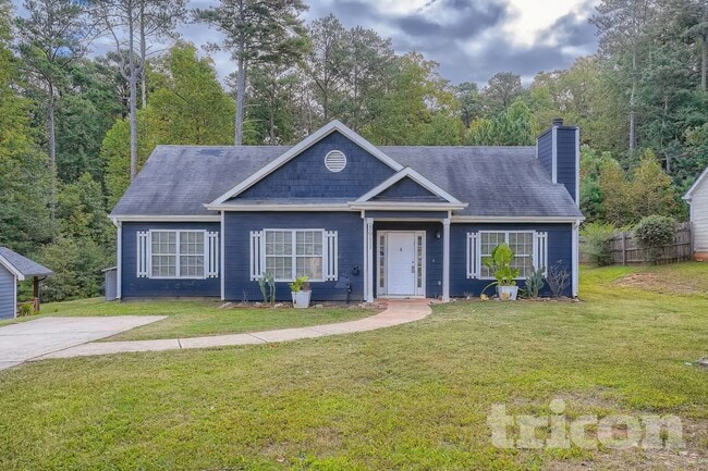 5911 Dunn Rd in Mableton, GA - Foto de edificio - Building Photo