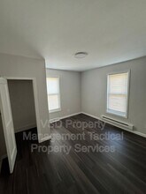 2907 Oakwood Ave in Lorain, OH - Building Photo - Building Photo