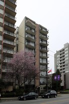 Crestview Terrace in Vancouver, BC - Building Photo