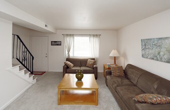 The Arch Bloomington in Bloomington, IN - Building Photo - Interior Photo