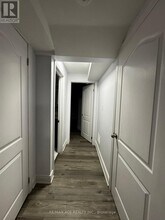 17 Meekings Dr in Ajax, ON - Building Photo - Building Photo