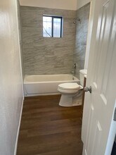 305 Wisconsin St NE in Albuquerque, NM - Building Photo - Building Photo