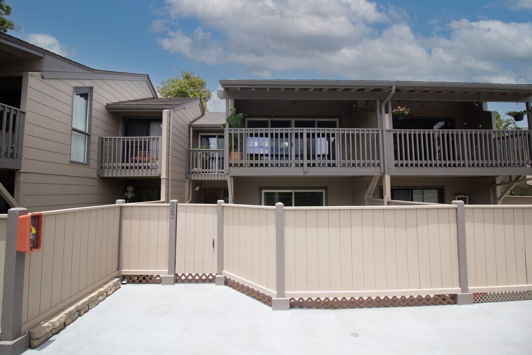 45-995-995 Wailele Rd in Kaneohe, HI - Building Photo
