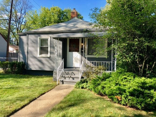 property at 1711 Barrett Ave