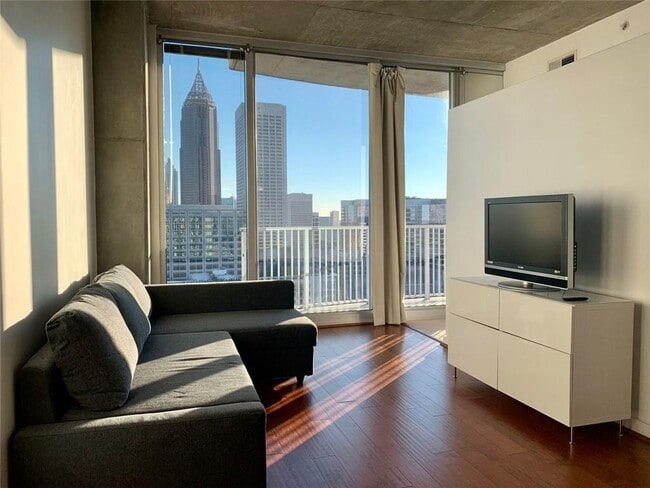 860 Peachtree St NE in Atlanta, GA - Building Photo - Building Photo