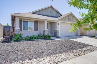506 Glendon Ct in Merced, CA - Building Photo - Building Photo