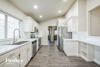 804 Courson Dr in Desoto, TX - Building Photo - Building Photo