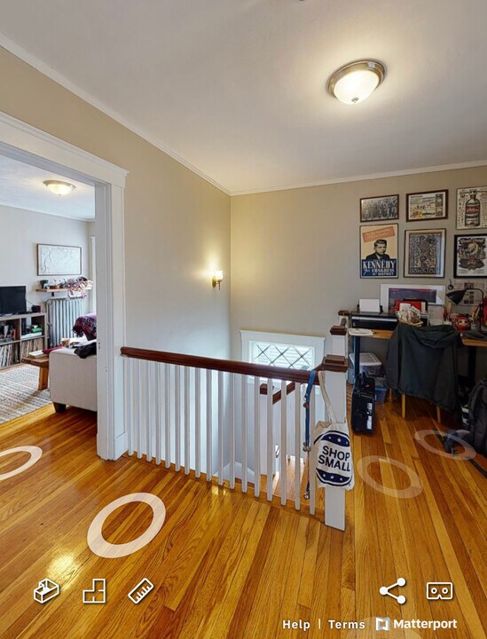 48 South Crescent Circuit, Unit 2 in Boston, MA - Building Photo
