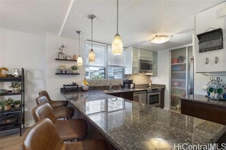 1515 Ward Ave in Honolulu, HI - Foto de edificio - Building Photo