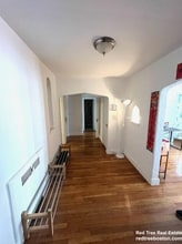 7 Portina Rd, Unit 01 in Boston, MA - Foto de edificio - Building Photo