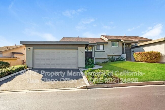 1985 Seawind Way in Oceanside, CA - Building Photo - Building Photo