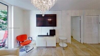 1666 West Ave in Miami Beach, FL - Building Photo - Building Photo