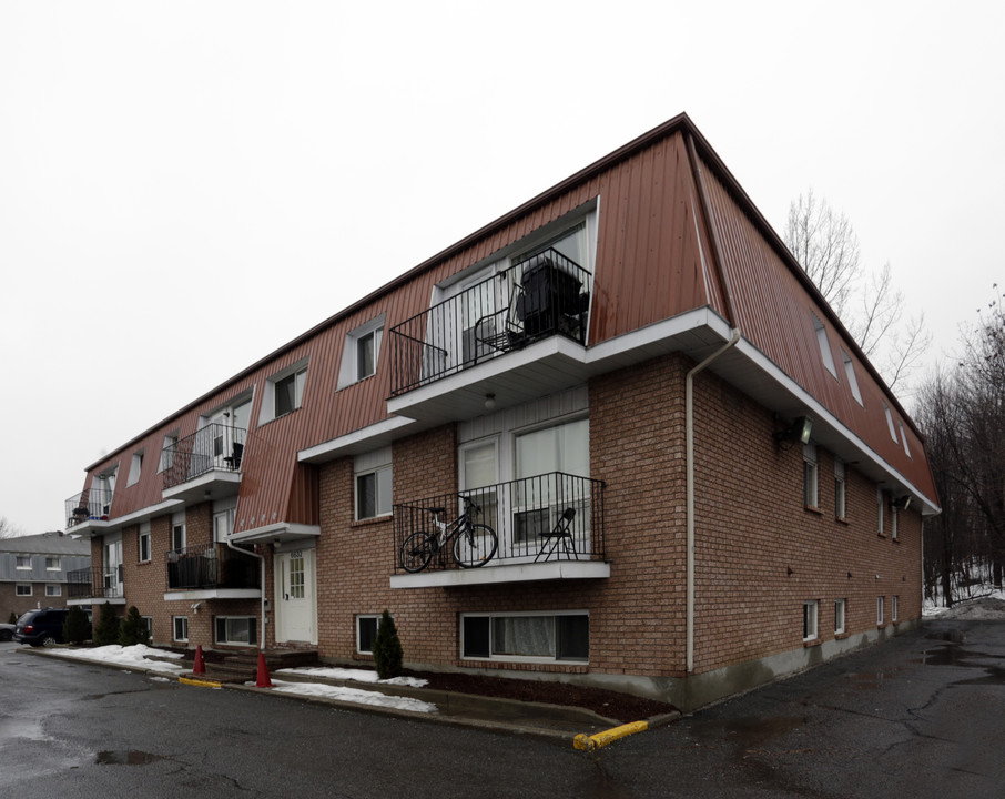 Marose Apartments in Ottawa, ON - Building Photo