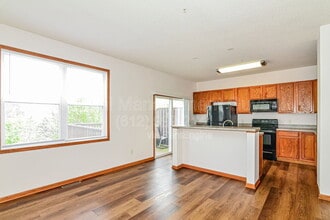 4572 Blaylock Cir in Inver Grove Heights, MN - Building Photo - Building Photo