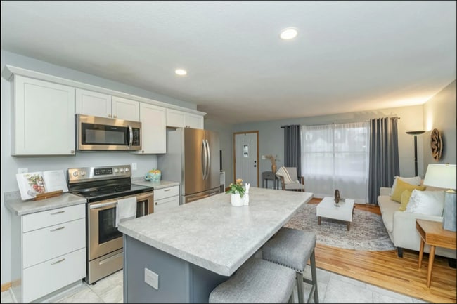 property at 1743 1st St NW